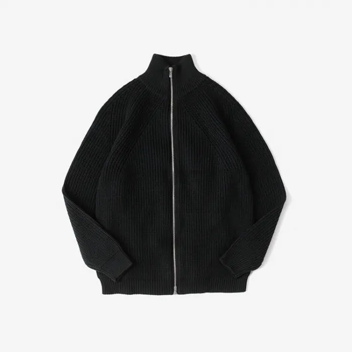 BATONERデザイナー奥山氏が解説 / SIGNATURE DRIVER’S KNIT